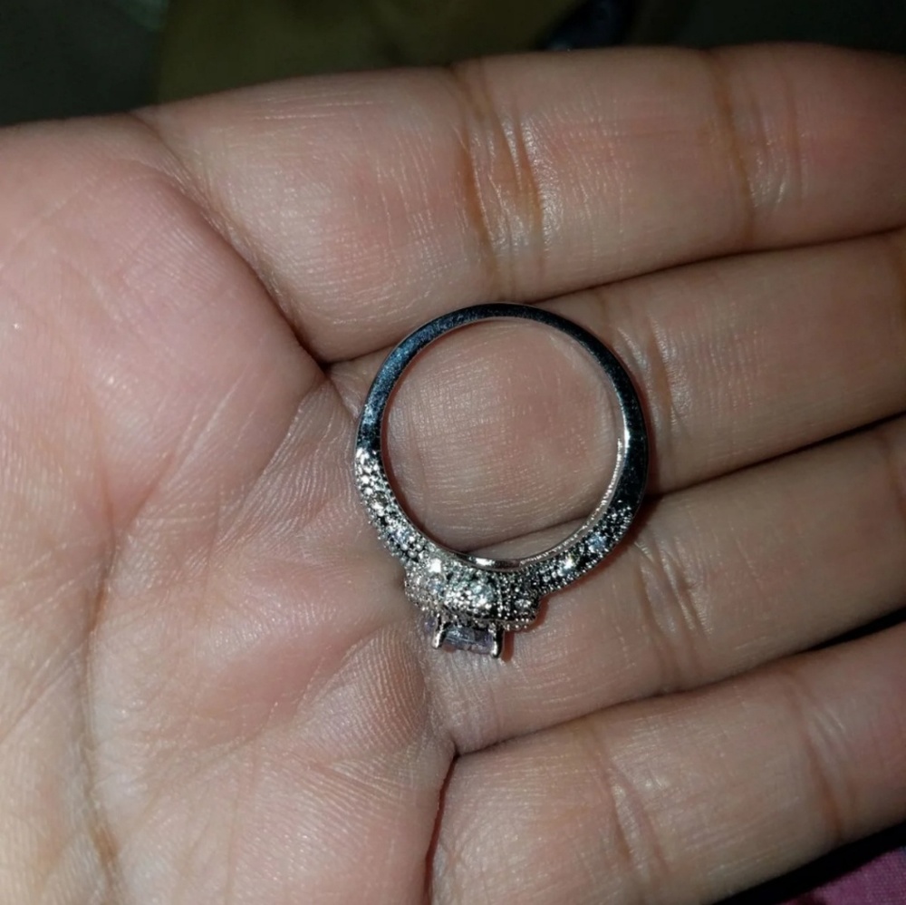 Engagement ring set - Picture 6 of 8